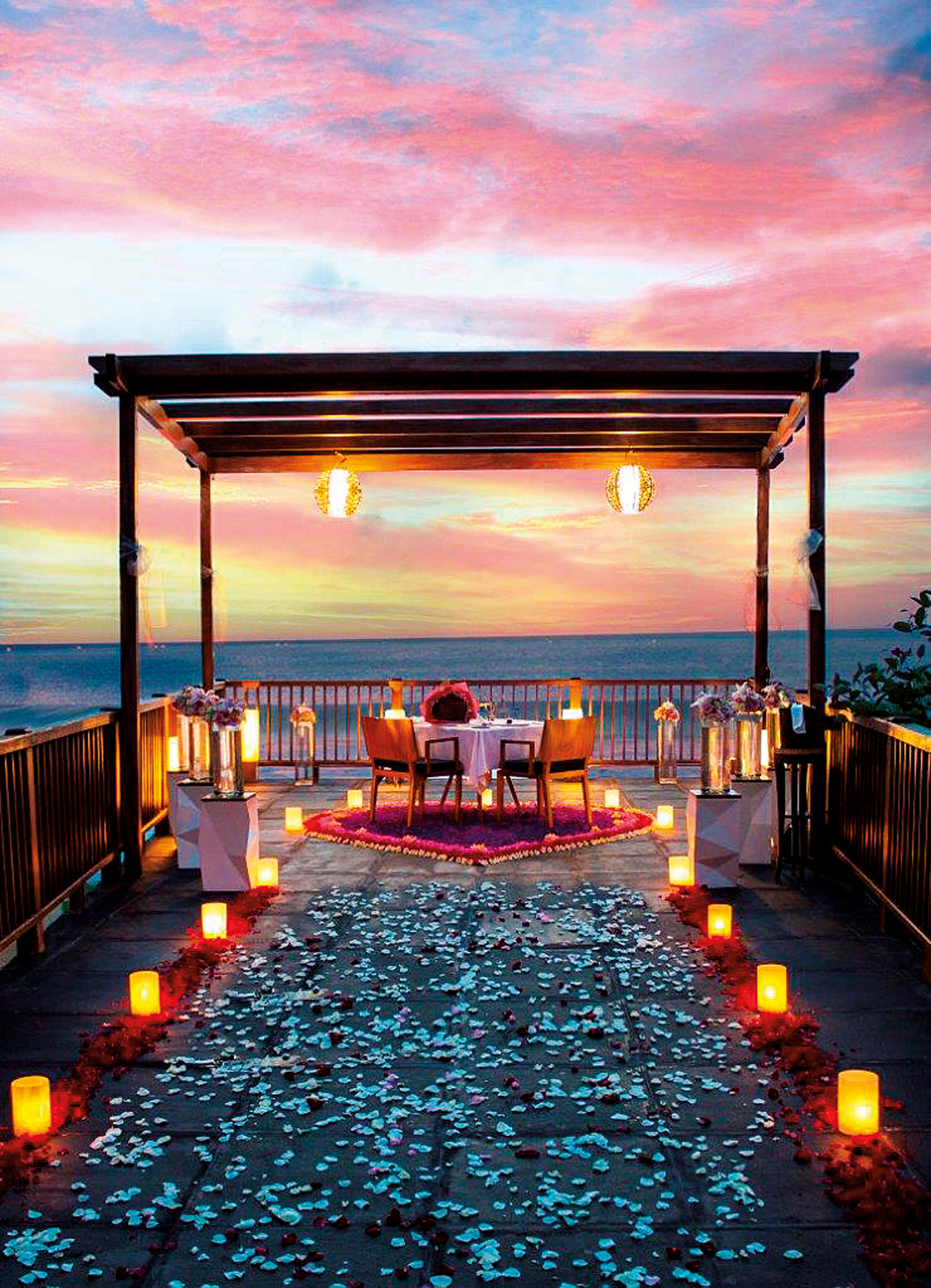 Create Your Own Romance with Anantara Uluwatu's Dining by Design