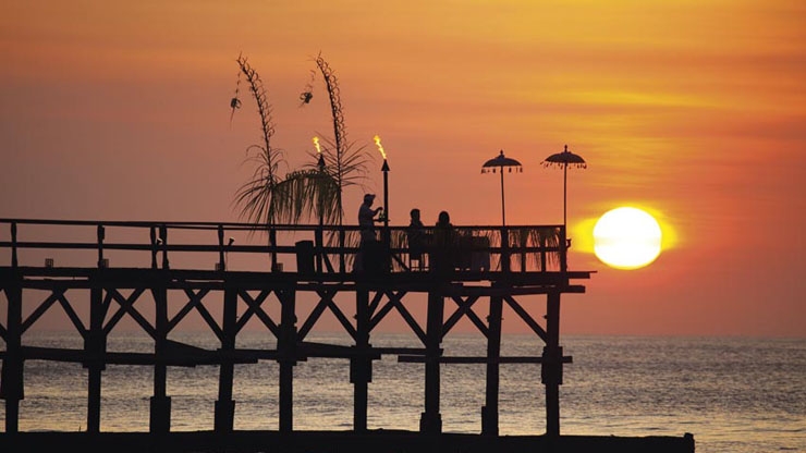 Ayana Romantic Dinner Private jetty