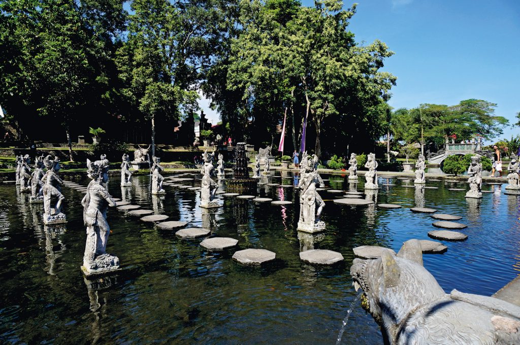 Tirta Gangga (3)