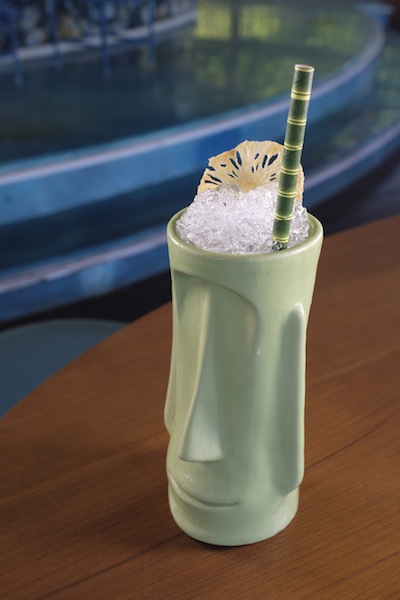azul-beach-club-tiki-cocktail-2