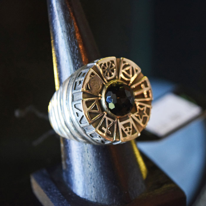 shopping-dhatri-jewellery-men-ring-matahari-black-onyx-2