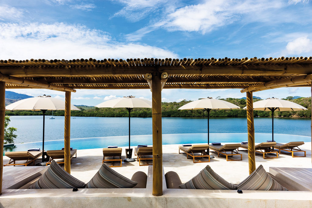 Menjangan's Pasir Putih Beach Club and Bar NOW! Bali