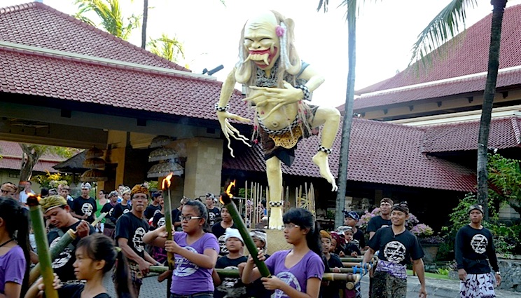 Intercontinental Nyepi Ogoh Ogoh