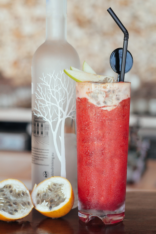 cocktails at sundays beach club