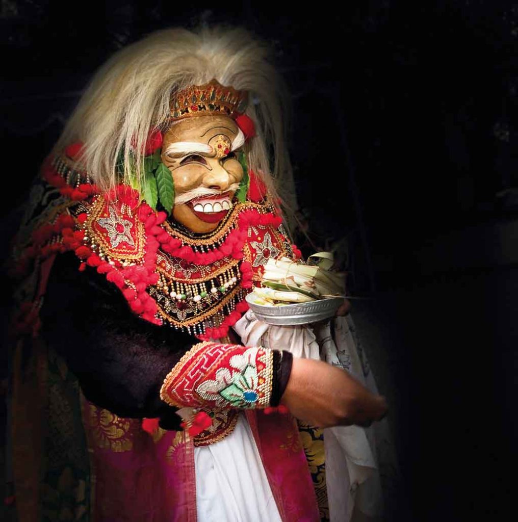 Topeng-Sidakarya-(2)