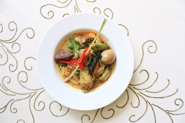 Lontong Cap Go Meh Dhanya Golden Tulip Bali