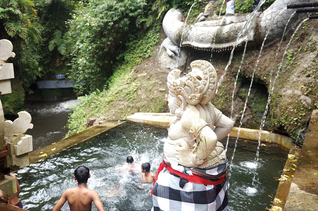 Pura Taman Pecampuhan (7)