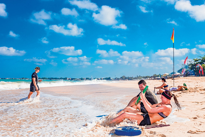 Theme - WTD - Bootcamp Program - Ultimate Fitness Holiday - beach workout