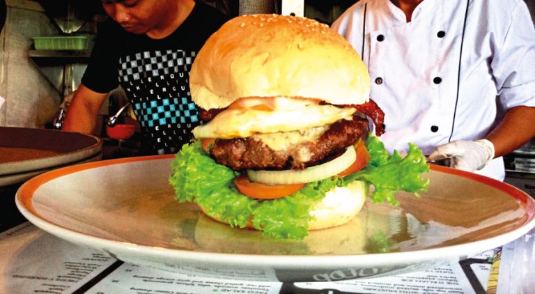 Late Night Bite 7 Restaurants Open After Midnight In Bali NOW Bali