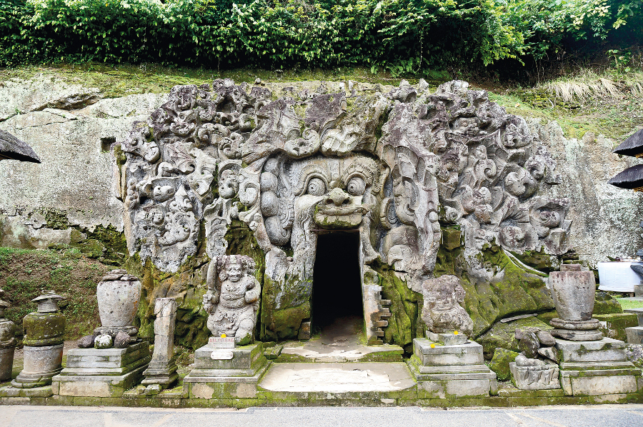 Goa Gajah Entrance. Photo by Namhar