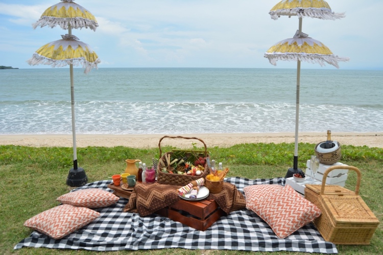 nYEPI IN JIMBARAN