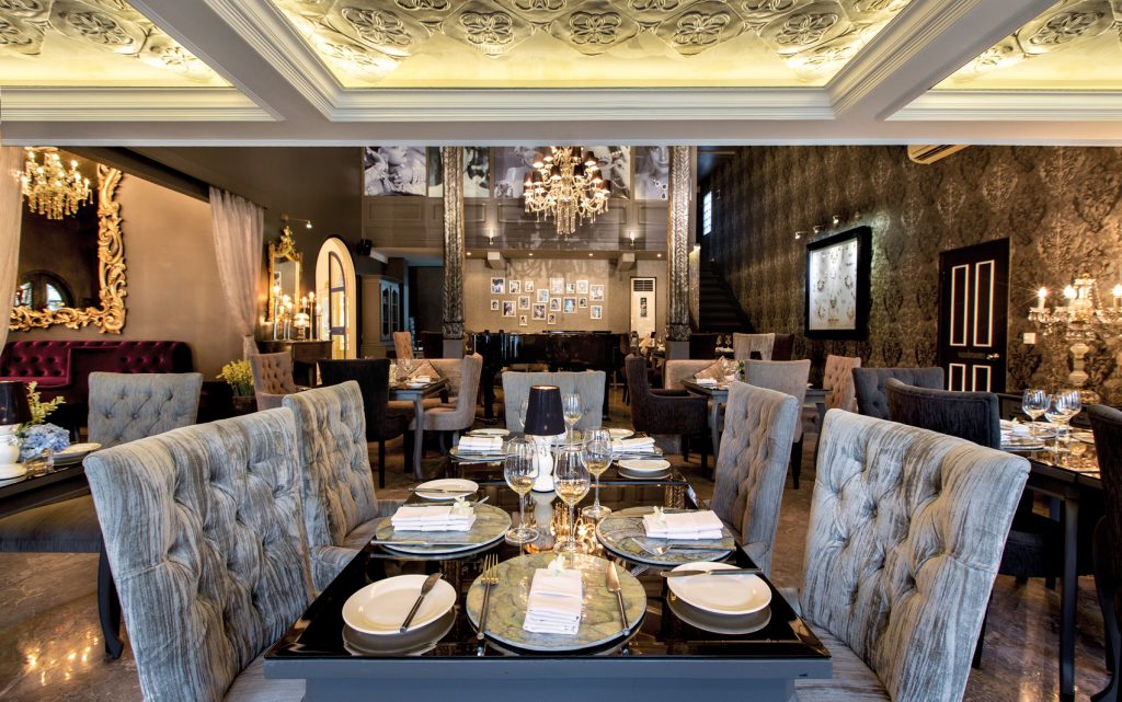 Jemme Bali Restaurant Seminyak Petitenget Jewellery Shop