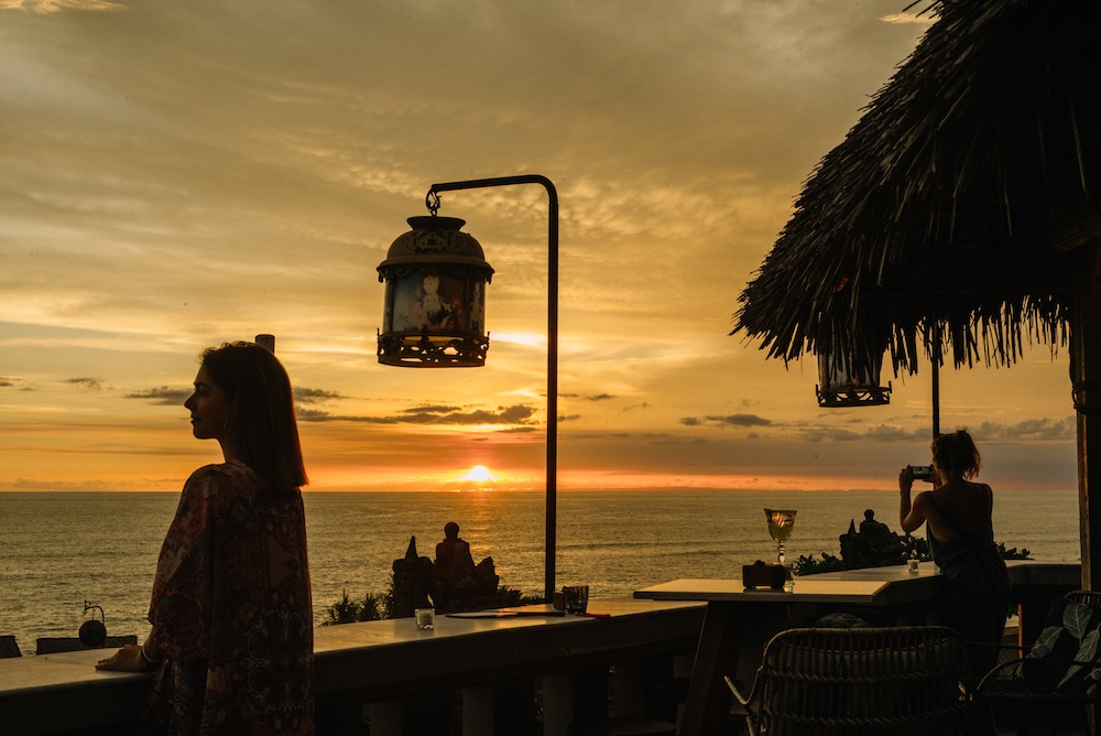 Bali Beachfront Restaurants - Ji Terrace by the Sea - Canggu