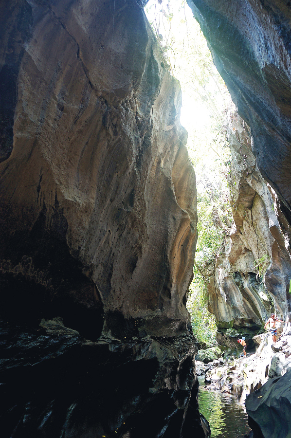 Guwang Hidden Canyon