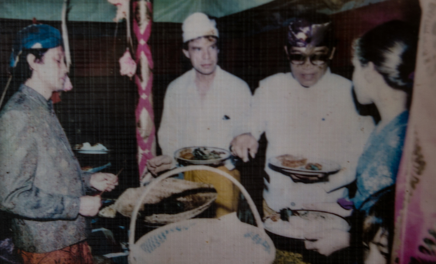 An old photograph of Mick Jagger during one of his many visits to Puri Anyar