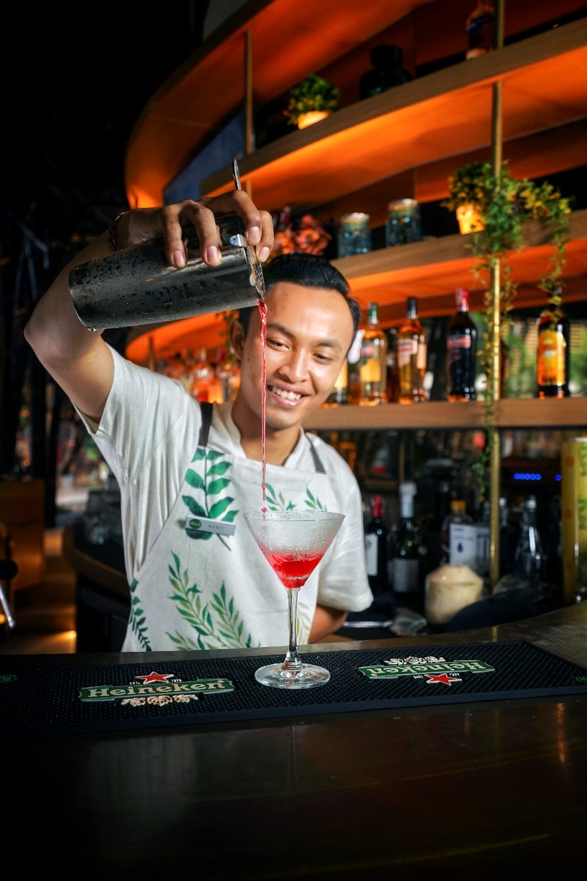 Makan Place Legian Bali Liquid Chefs