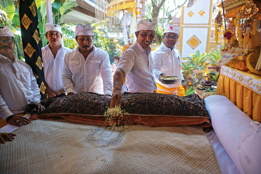 Metatah Potong Gigi (2)