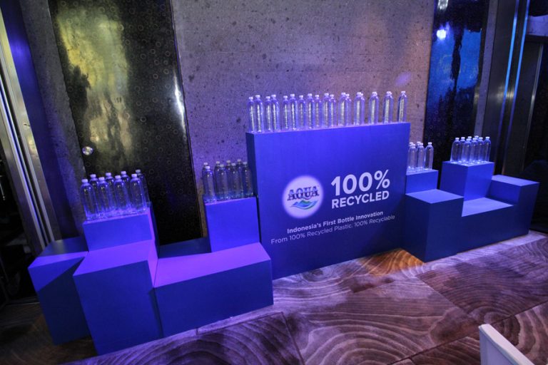 Water Company AQUA Introduces 100 Recycled Plastic Bottles to Bali