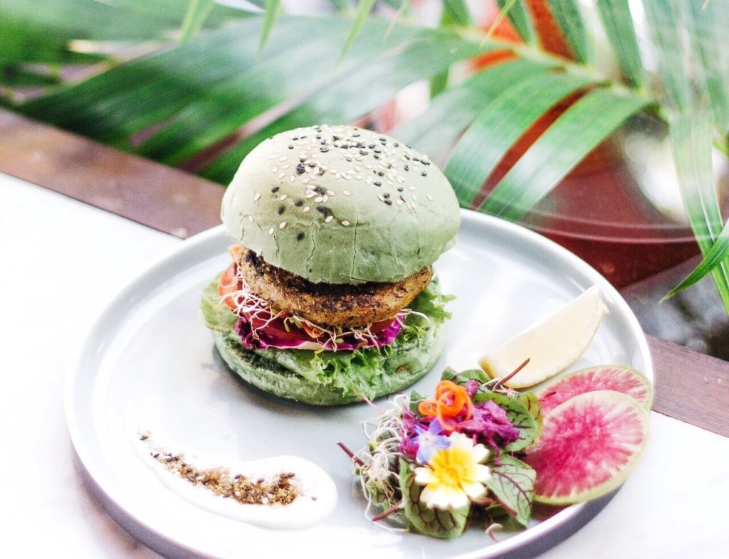Peloton Supershop Vegetarian Restaurant in Bali