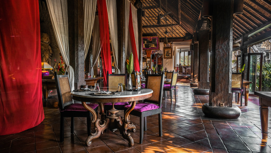 Iwa Restaurant Hotel Tugu Bali Canggu 4