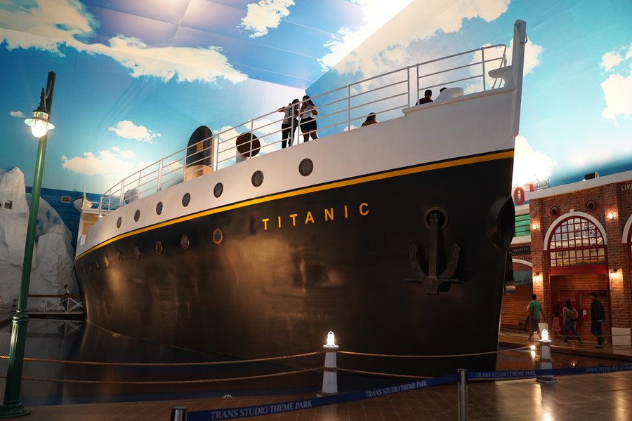Trans Studio Bali Indoor Theme Park 8