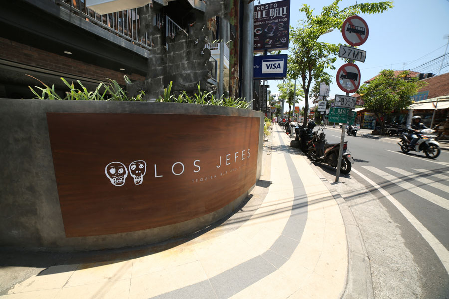 Los Jefes Tequila Bar and Kitchen