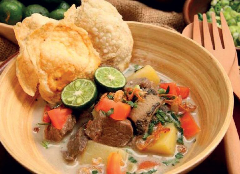 Menjelajahi Kelezatan Warisan: Kekayaan Rasa dalam Masakan Betawi