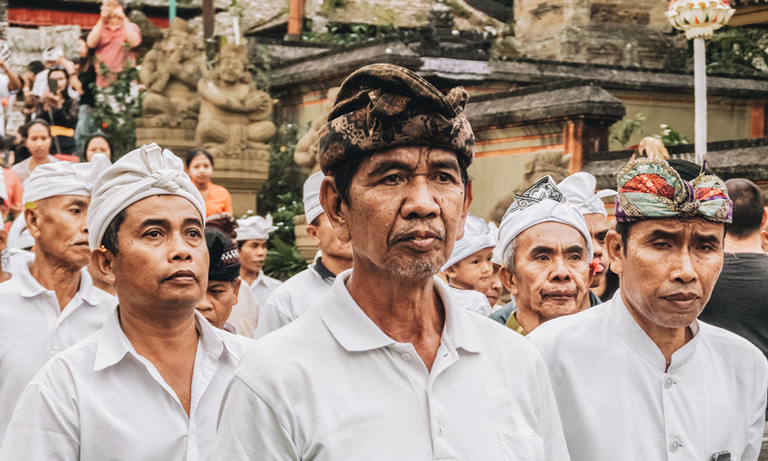 Types of Balinese Traditional Clothing That Are Characteristic