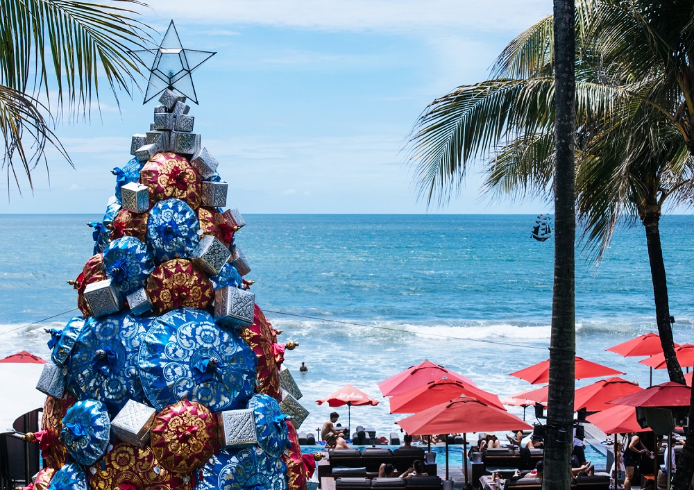 Celebrate Christmas Day with a Family Brunch at KU DE TA - NOW! Bali