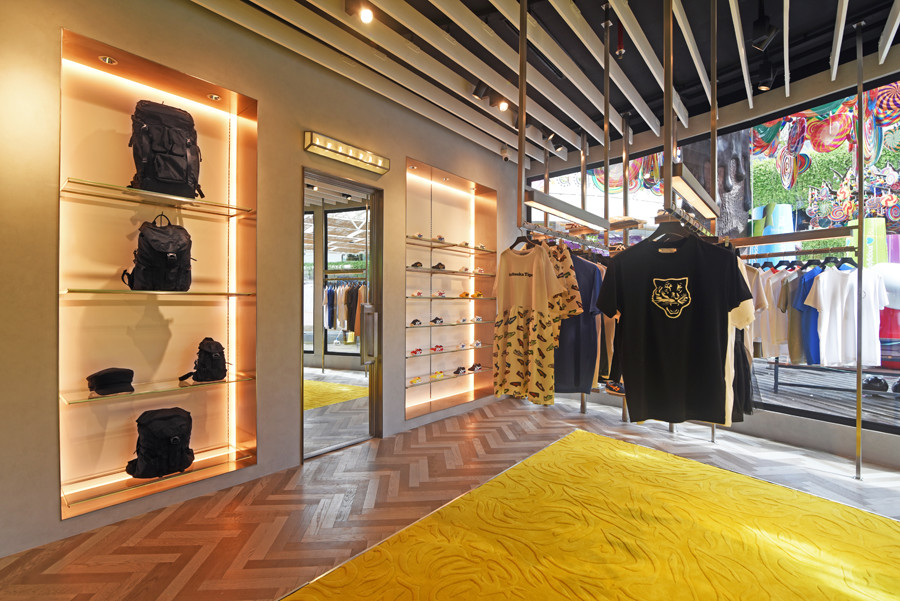 Onitsuka store deals di jakarta