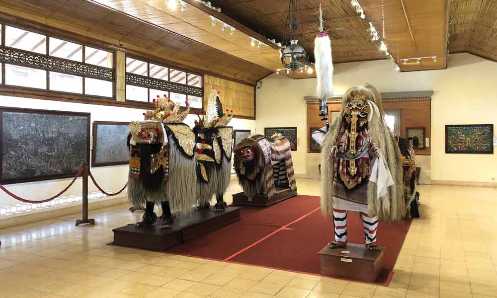 Taman-Werdhi-Budaya-Art-Centre-Bali-1