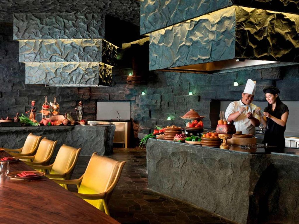 Bejana-Restaurant-Ritz-Carlton-Bali-Nusa-Dua-1