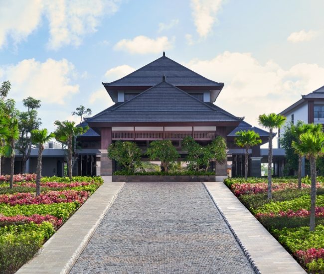Renaissance Bali Nusa Dua Resort - Hotel Exterior