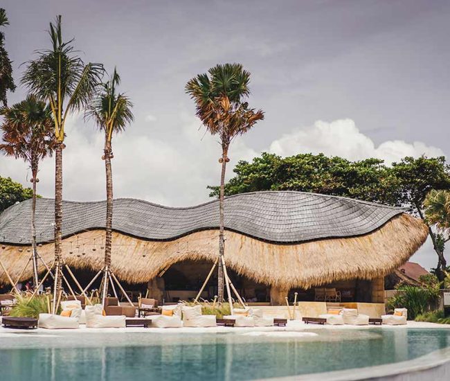 Mari-Beach-Club-Bali-Batu-Belig-Seminyak-Canggu-1