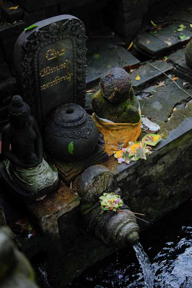 Pura-Tirta-Empul-Temple-Holy-Spring-Bali-1