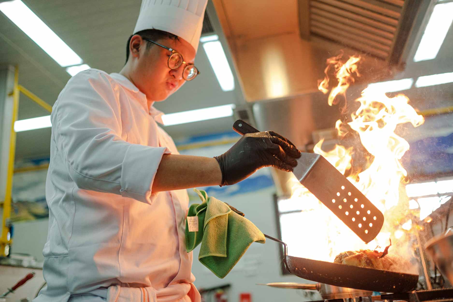 Young Indonesian Chefs Battle in Bali as New Culinary Chapter Opens