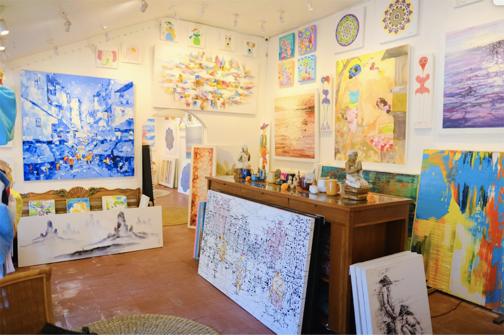 Feliz’Eye Art Painting Gallery