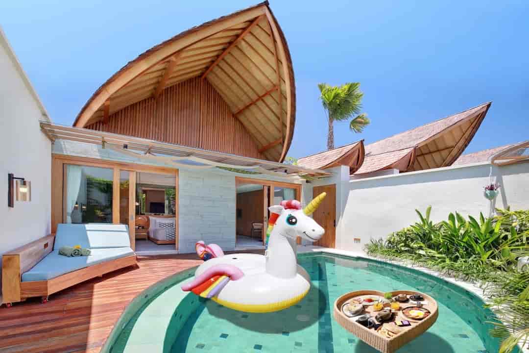 Pool Floatie