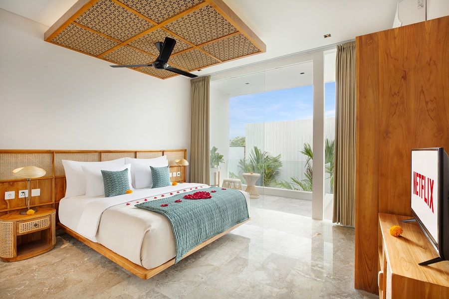 Eight Palms Villa 1 (2-3 Bedroom Jacuzzi)