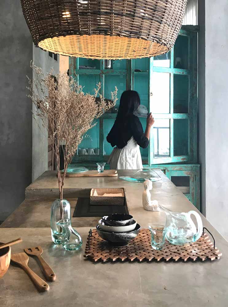 Jia-Curated-Kiosks-Bali-1