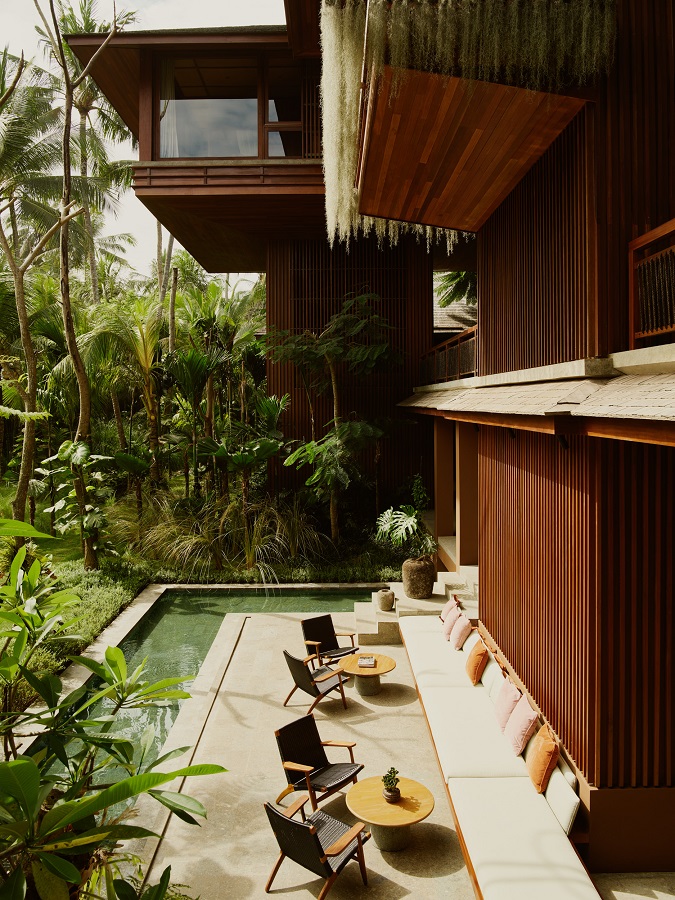 CreditRobertRieger_Architecture_Restaurant_lounge