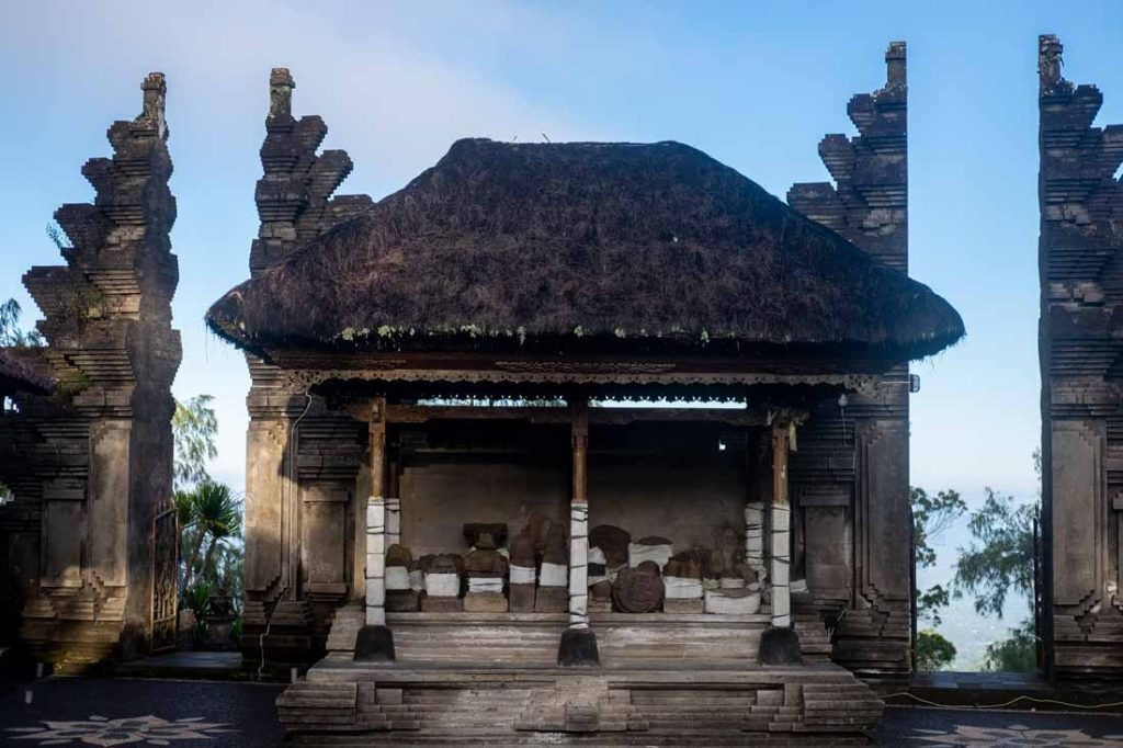 Pura-Puncak-Penulisan-Kintamani-Bali-4