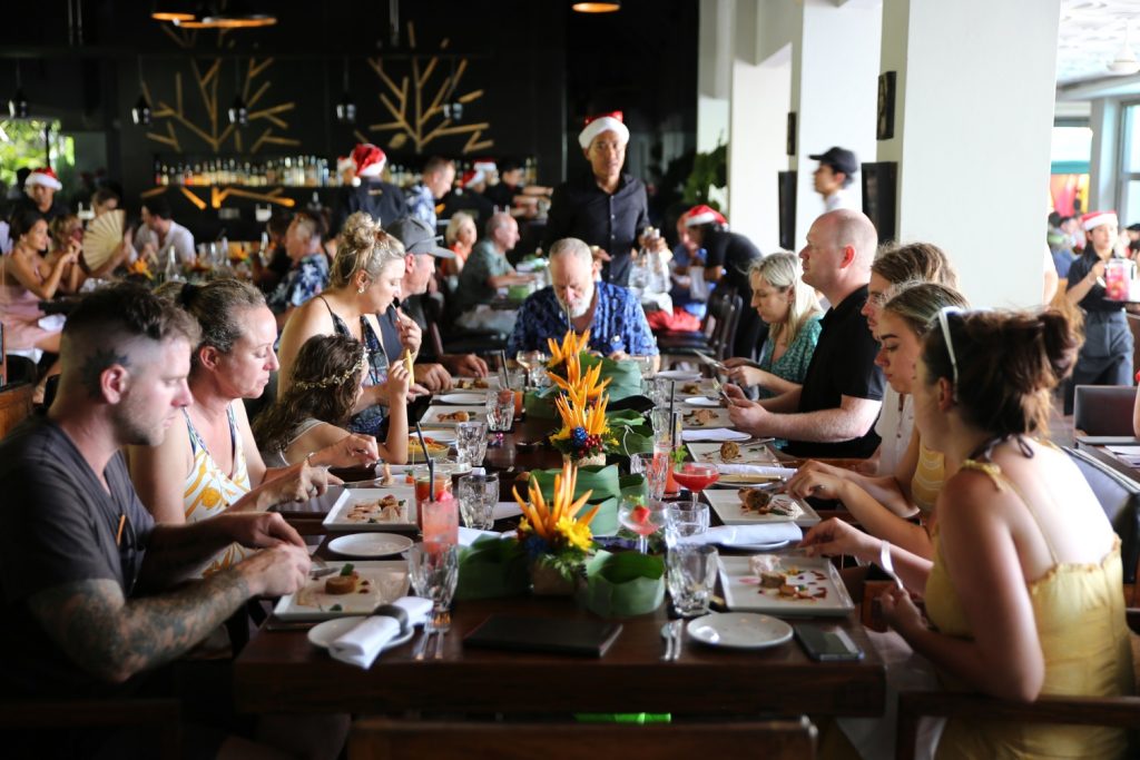 Christmas in Bali - KU DE TA 2