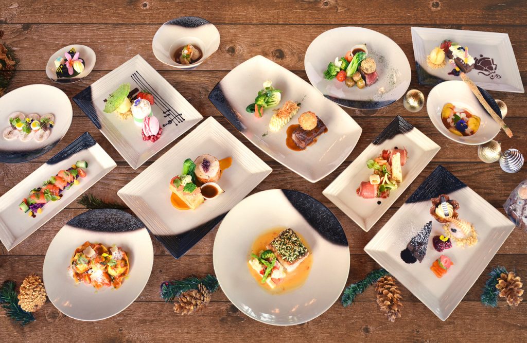 Christmas in Bali - Nusa Dua Beach Hotel & Spa, Bali