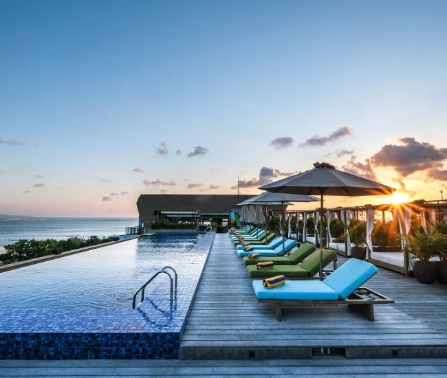 Mamaka Rooftop Pool Sunset Version 2