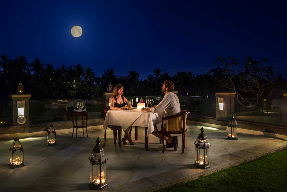 Viceroy-Bali-Cascades-Deck-Romantic-Dinner