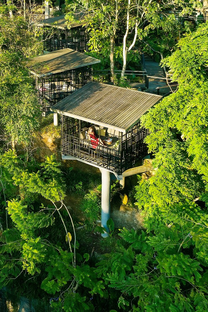 Cafe gazebo zoom out 1 (1)