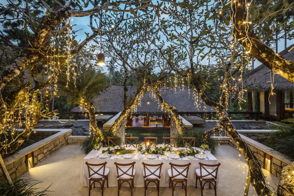COMO-Shambhala-Estate-–-private-dinner-setup-at-Tejasuara-Residence-1.jpg