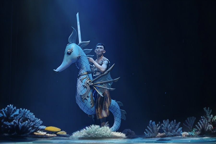 Varuna_Underwater Theatrical Dining(5)