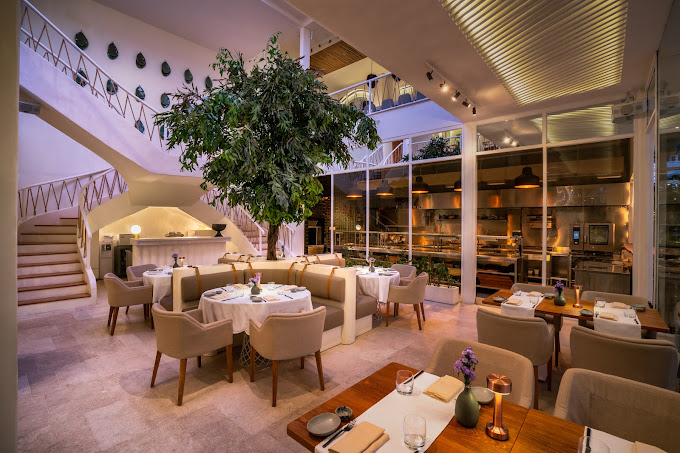 Mauri Restaurant Fine dining seminyak
